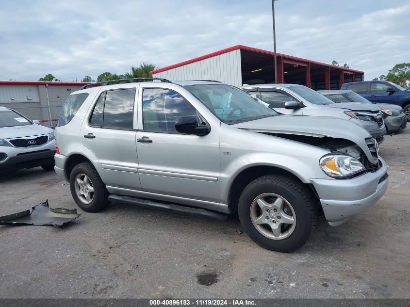 1999 Mercedes-Benz Ml 320 VIN: 4JGAB54E1XA117586 Lot: 40896183