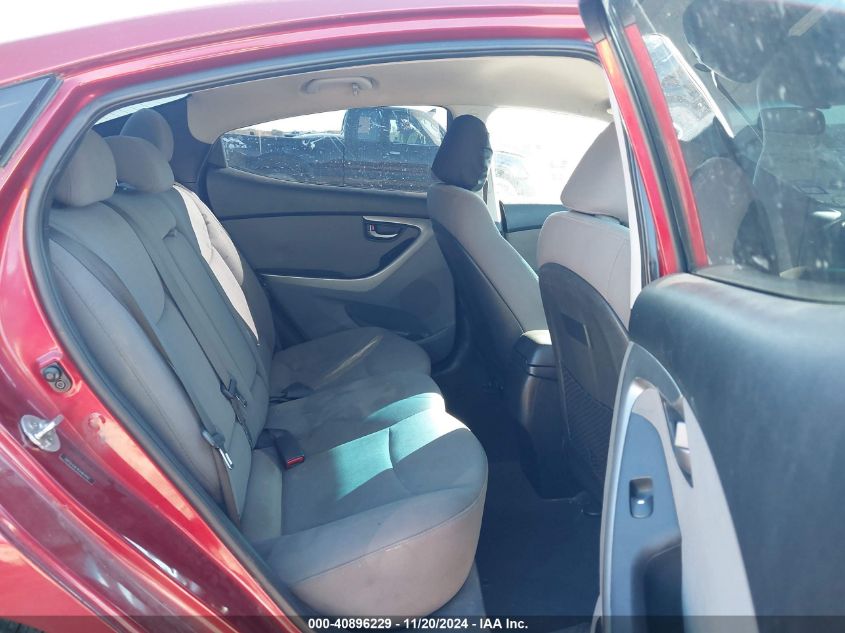 2014 HYUNDAI ELANTRA VIN: 5NPDH4AE4EH461692