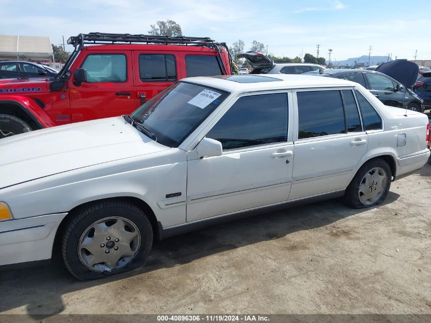 1997 Volvo 960 VIN: YV1KS9600V1111125 Lot: 40896306