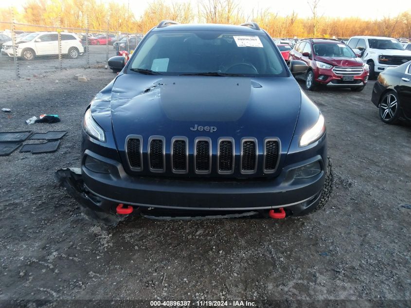 2018 Jeep Cherokee Trailhawk 4X4 VIN: 1C4PJMBX6JD563786 Lot: 40896387