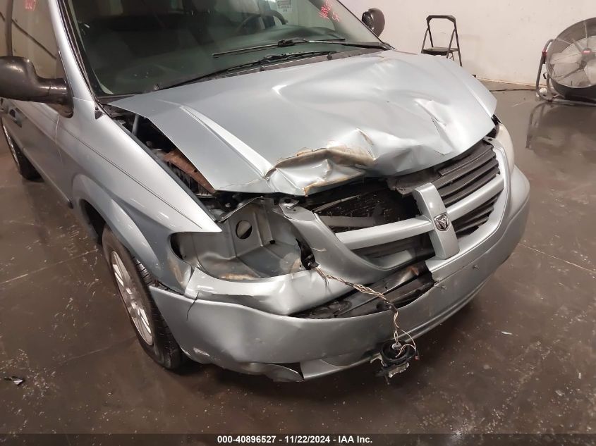 2005 Dodge Grand Caravan Se VIN: 1D4GP24R45B213160 Lot: 40896527