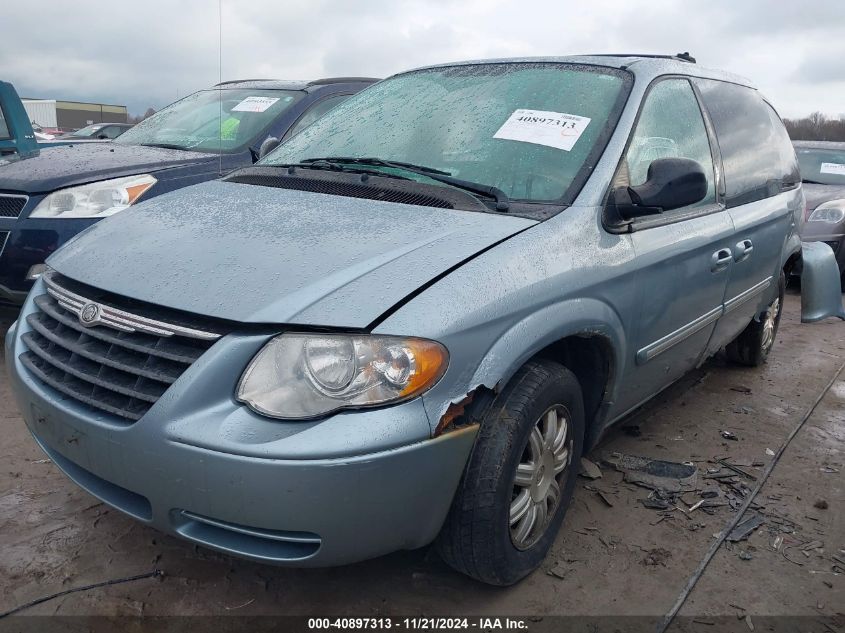 2005 Chrysler Town & Country Touring VIN: 2C4GP54L35R112414 Lot: 40897313