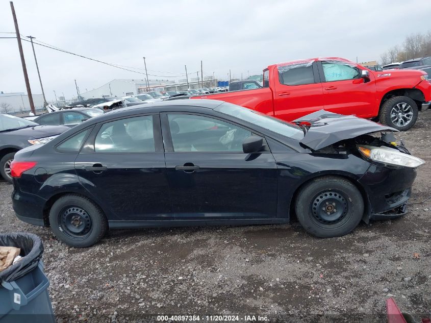 2017 Ford Focus S VIN: 1FADP3E20HL326535 Lot: 40897384