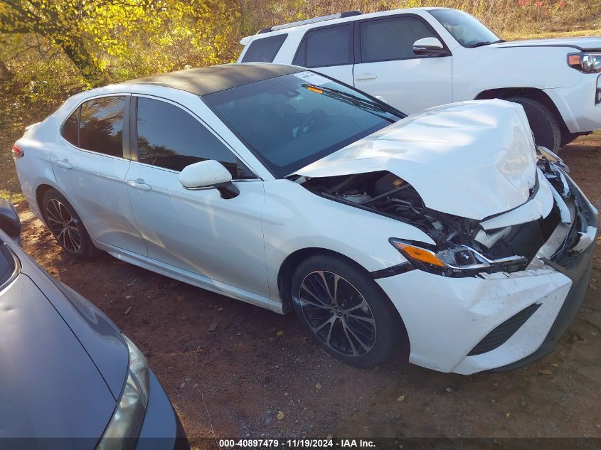 2018 Toyota Camry Se VIN: 4T1B11HKXJU121139 Lot: 40897479