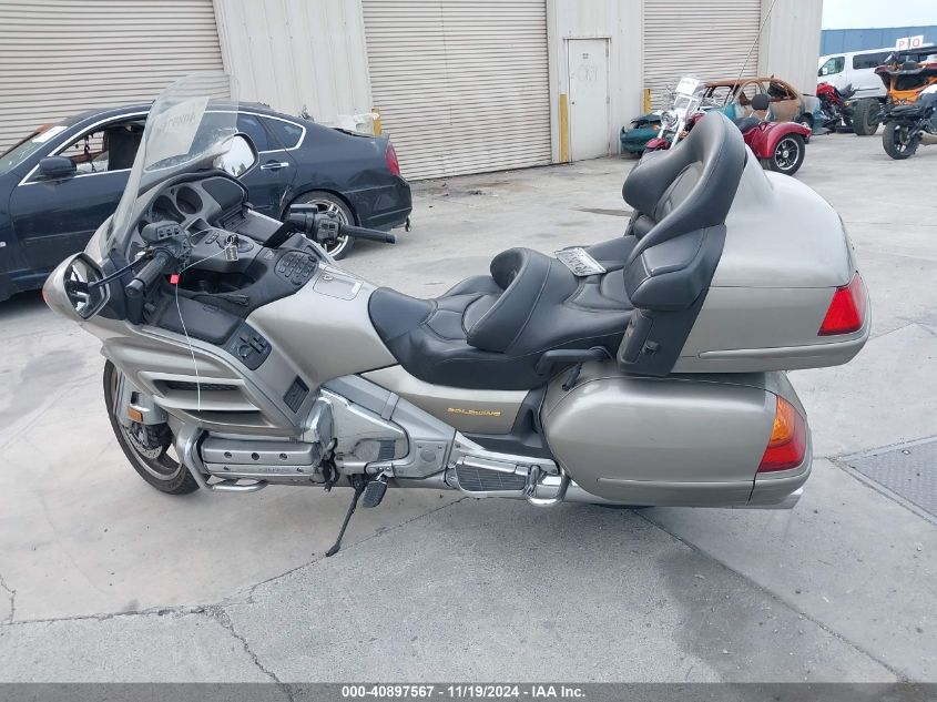 2002 Honda Gl1800 VIN: 1HFSC47032A109732 Lot: 40897567