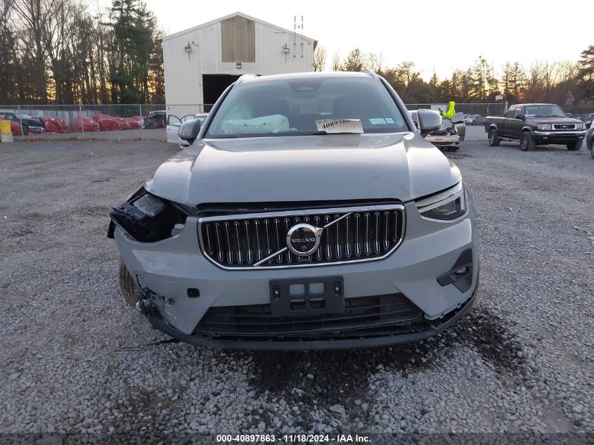 2024 Volvo Xc40 B5 Ultimate Bright Theme VIN: YV4L12UF4R2300269 Lot: 40897863