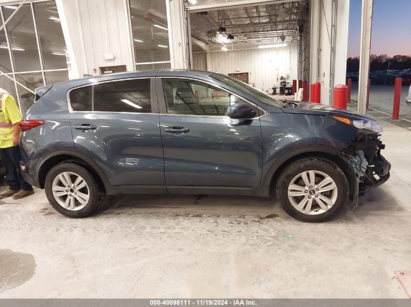 VIN KNDPMCAC5J7381026 2018 KIA SPORTAGE LX