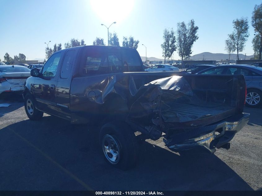 2000 Ford F-150 Work Series/Xl/Xlt VIN: 1FTZX1725YKA39120 Lot: 40898132