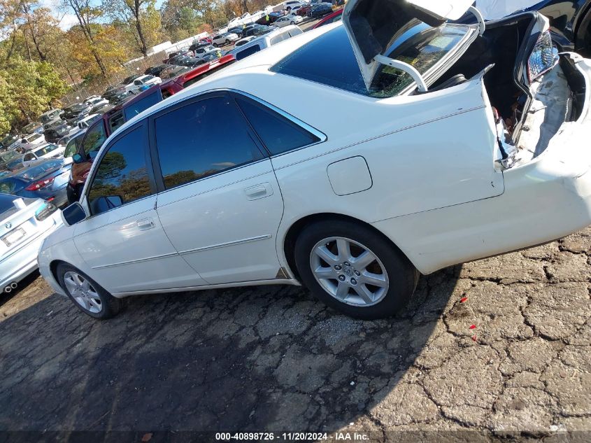 2000 Toyota Avalon Xls VIN: 4T1BF28B4YU054569 Lot: 40898726