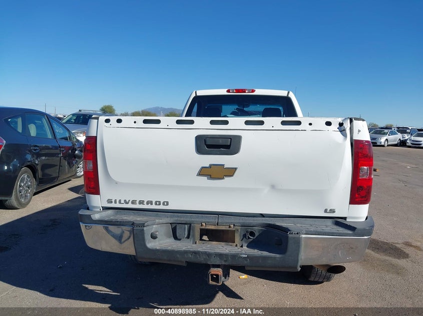 2009 CHEVROLET SILVERADO VIN: 1GCHC44K09E111225