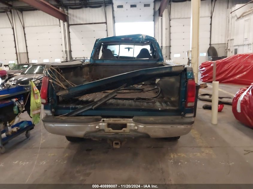 2000 Ford F-250 Lariat/Xl/Xlt VIN: 1FTNX21F5YEE22098 Lot: 40899007