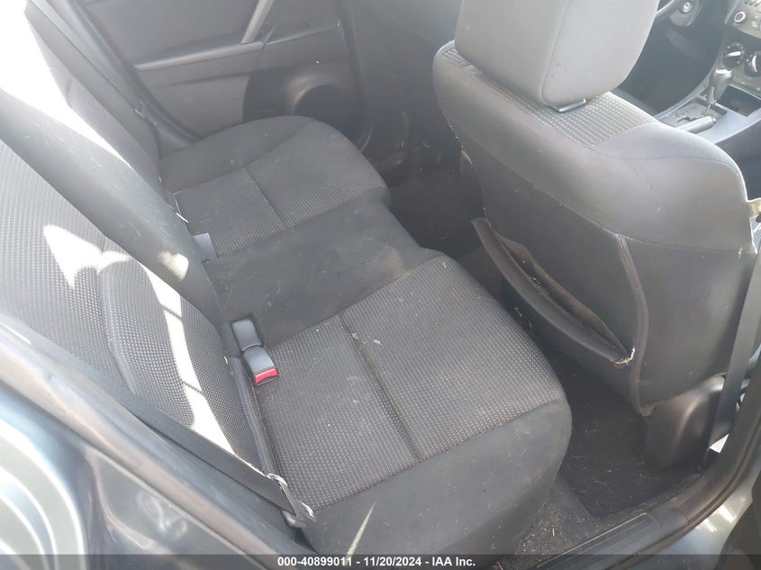 2013 MAZDA MAZDA3 I SPORT - JM1BL1U7XD1798455