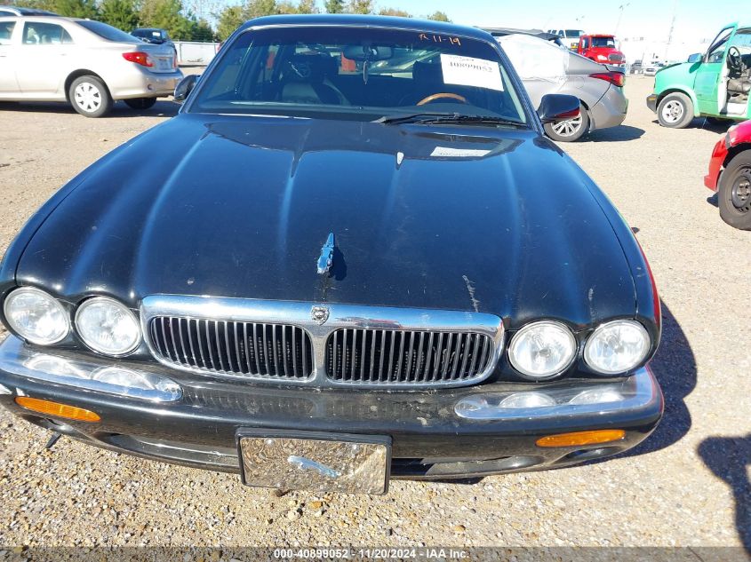 2000 Jaguar Xj8 L VIN: SAJDA23C5YLF19267 Lot: 40899052