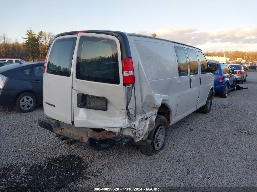 2018 Chevrolet Express 2500 Work Van VIN: 1GCWGAFG0J1333990 Lot: 40899620