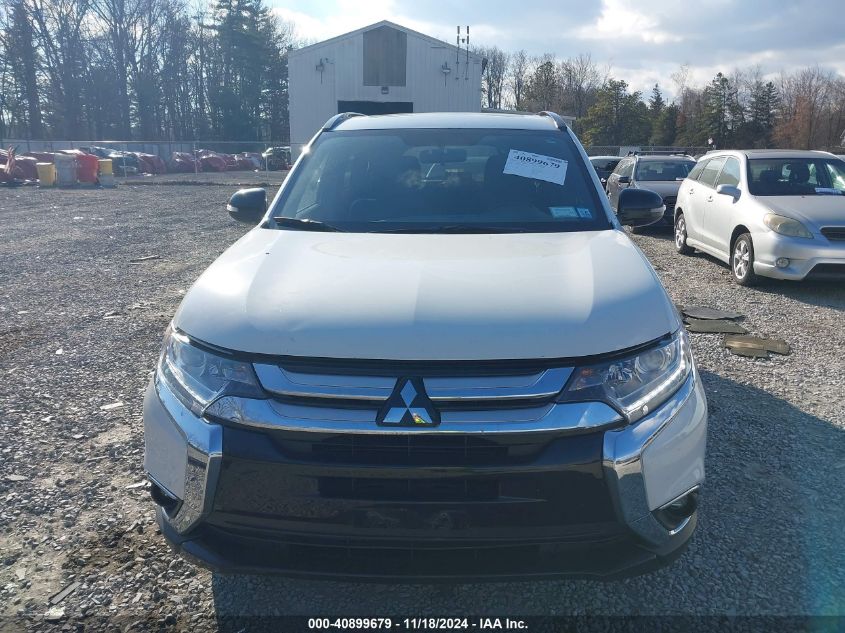 2018 Mitsubishi Outlander Le VIN: JA4AZ3A34JZ026662 Lot: 40899679