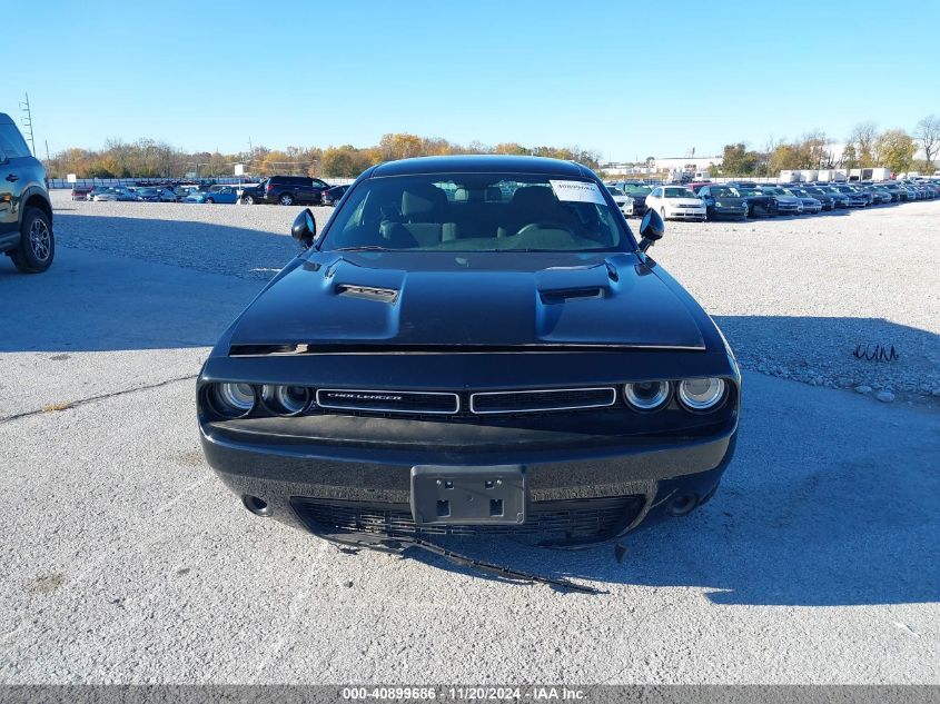 2018 Dodge Challenger Sxt VIN: 2C3CDZAG3JH242588 Lot: 40899686