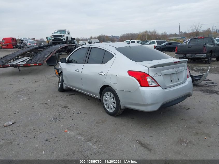 VIN 3N1CN7AP8JL871433 2018 Nissan Versa, 1.6 SV no.3