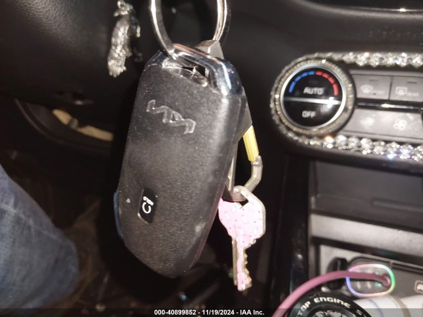 2024 KIA SOUL VIN: KNDJ53AU7R7237355
