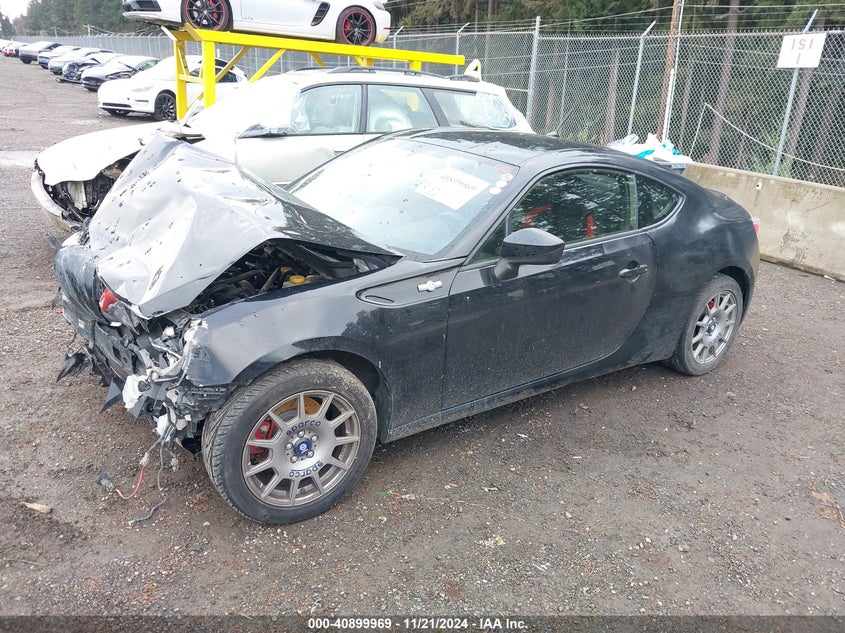 Vin: jf1znaa16d1731172, lot: 41389661, scion fr-s 20132