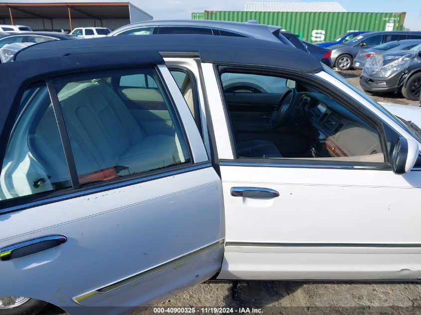 2008 Mercury Grand Marquis Gs VIN: 2MEFM74V68X633823 Lot: 40900325