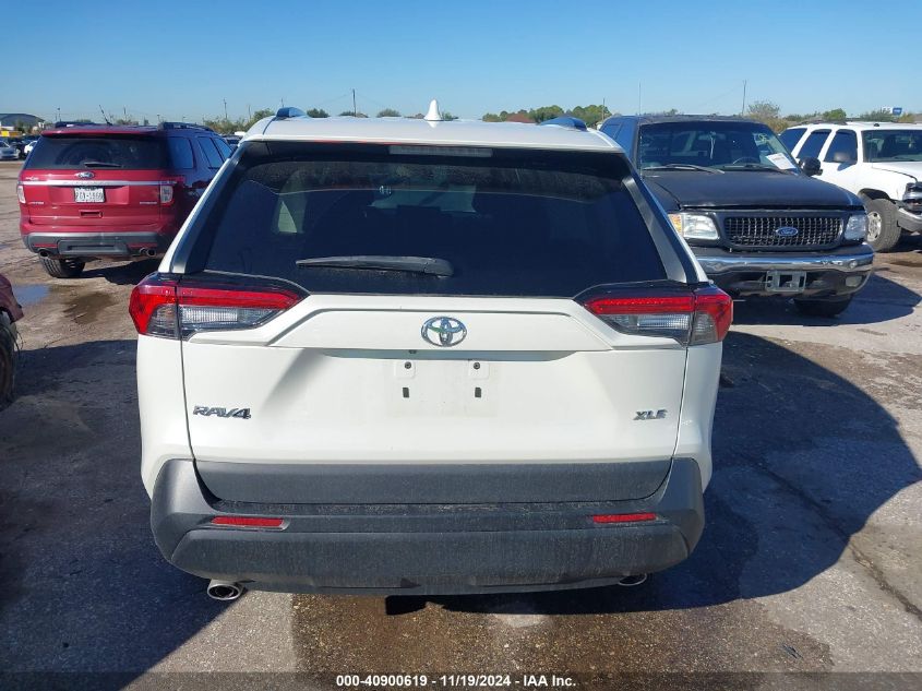 2022 Toyota Rav4 Xle Premium VIN: 2T3C1RFVXNW186005 Lot: 40900619