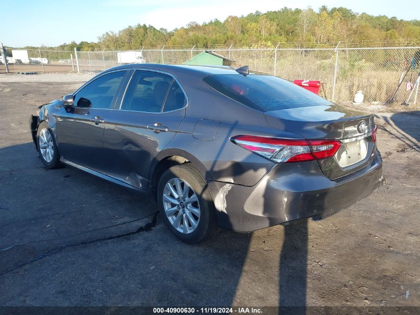 2019 Toyota Camry Le VIN: 4T1B11HK6KU826019 Lot: 40900630