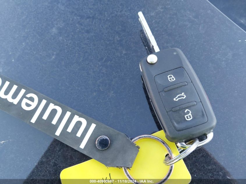 2013 VOLKSWAGEN PASSAT SE W/SUNROOF - 1VWBP7A39DC011392