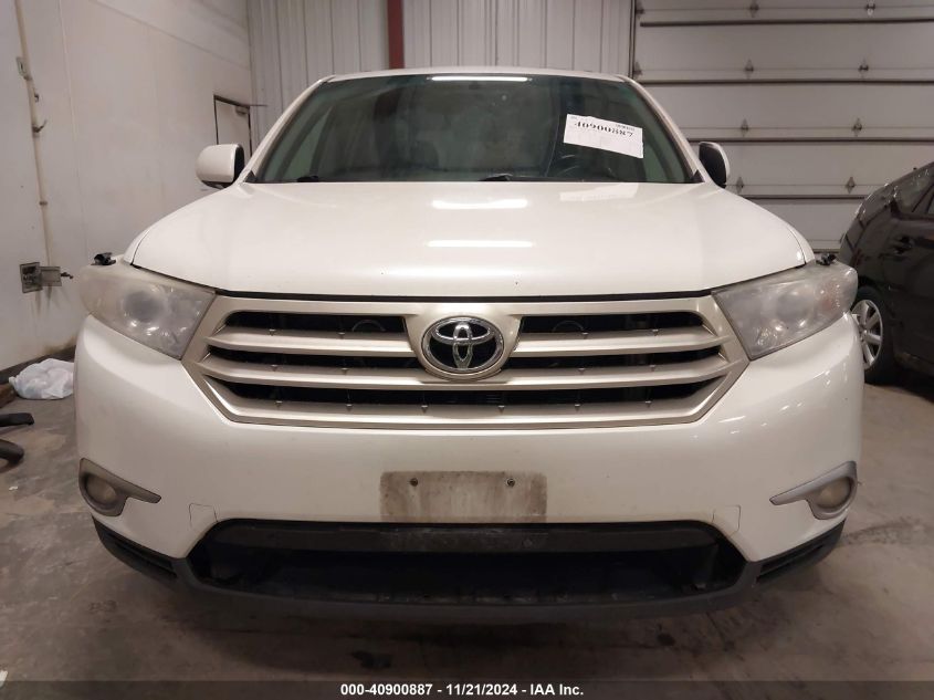 2011 Toyota Highlander Limited V6 VIN: 5TDDK3EH1BS047114 Lot: 40900887