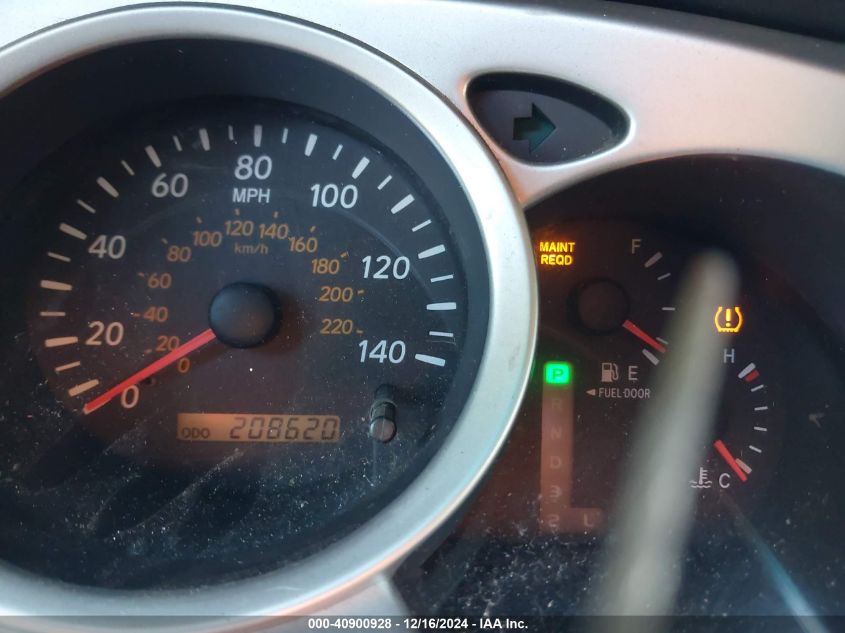 2004 Toyota Highlander V6 VIN: JTEGP21A440023571 Lot: 40900928