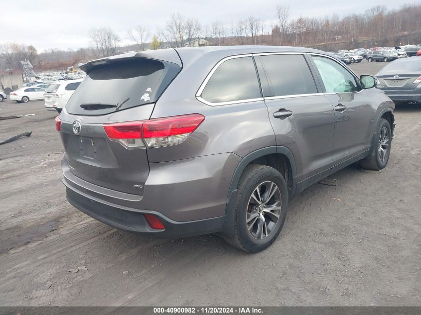 VIN 5TDBZRFH2KS960940 2019 Toyota Highlander, LE no.4