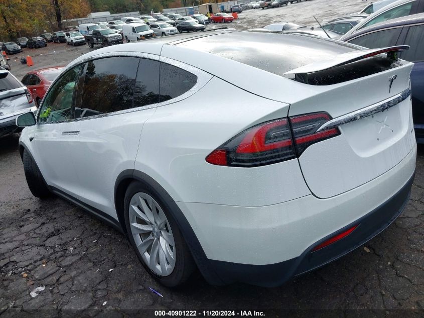 2020 Tesla Model X Long Range Dual Motor All-Wheel Drive/Long Range Plus Dual Motor All-Wheel Drive VIN: 5YJXCDE22LF301401 Lot: 40901222