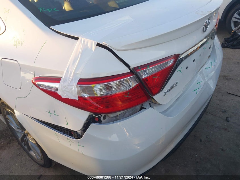 2015 Toyota Camry Se VIN: 4T1BF1FK1FU899874 Lot: 40901288