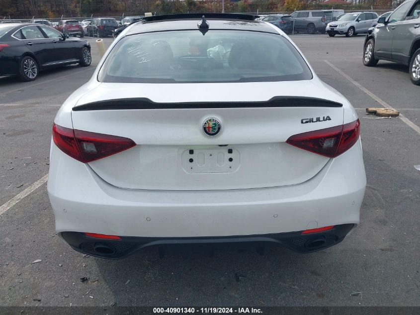 2019 Alfa Romeo Giulia Ti Sport Carbon Rwd VIN: ZARFAMBN1K7612571 Lot: 40901340