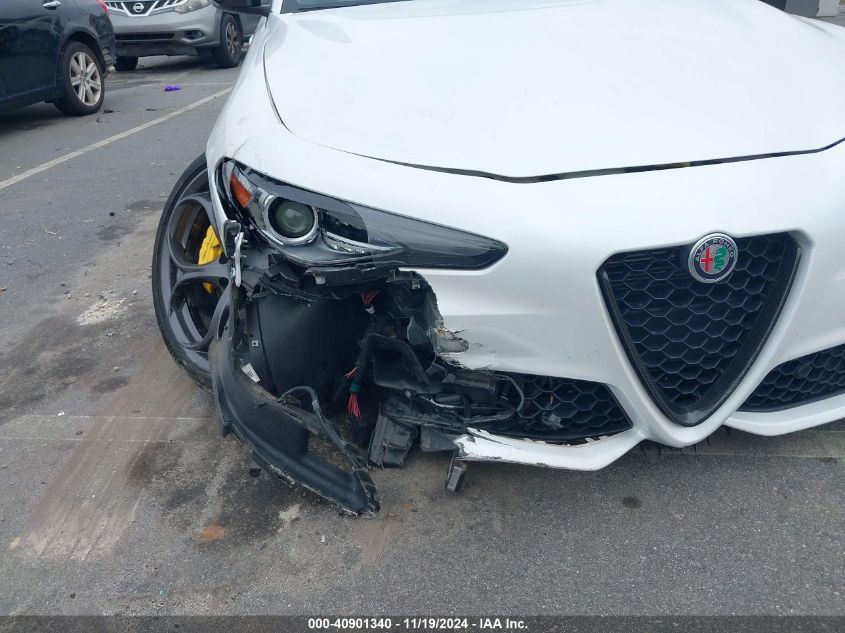 2019 Alfa Romeo Giulia Ti Sport Carbon Rwd VIN: ZARFAMBN1K7612571 Lot: 40901340