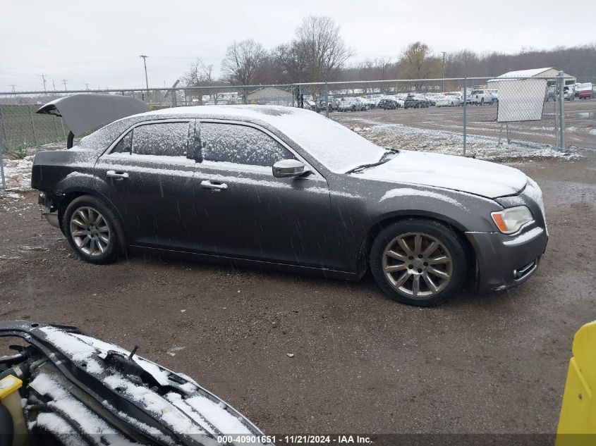 2013 Chrysler 300C VIN: 2C3CCAET9DH661738 Lot: 40901651