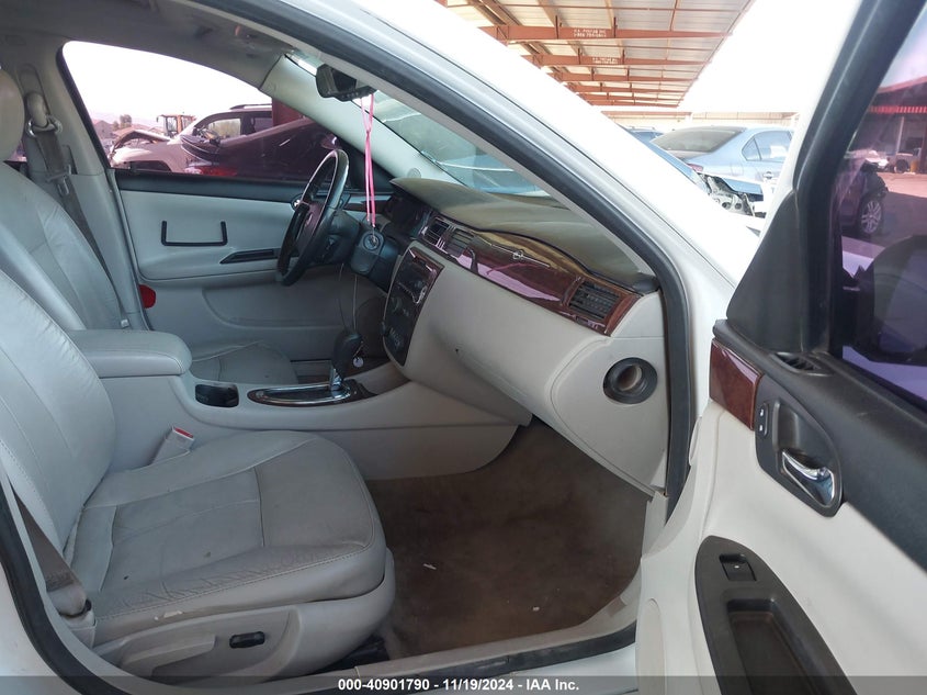2011 CHEVROLET IMPALA VIN: 2G1WG5EK8B1121775