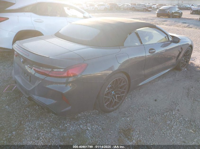 VIN WBSDZ0C06NCJ12321 2022 BMW M8 CABRIOLET no.4