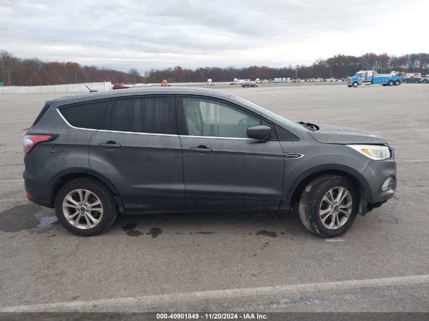 2017 Ford Escape Se VIN: 1FMCU9GD8HUA52670 Lot: 40901849