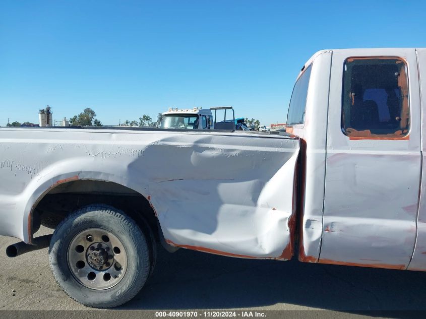 2000 Ford F-250 Lariat/Xl/Xlt VIN: 1FTNX20F6YEB99491 Lot: 40901970