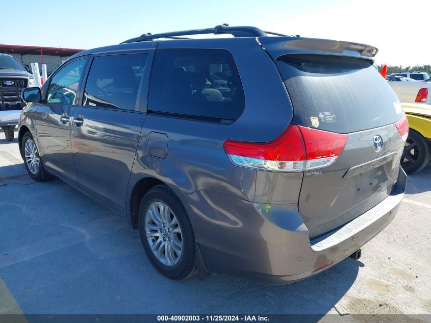 VIN 5TDYK3DC2DS404245 2013 TOYOTA SIENNA no.3