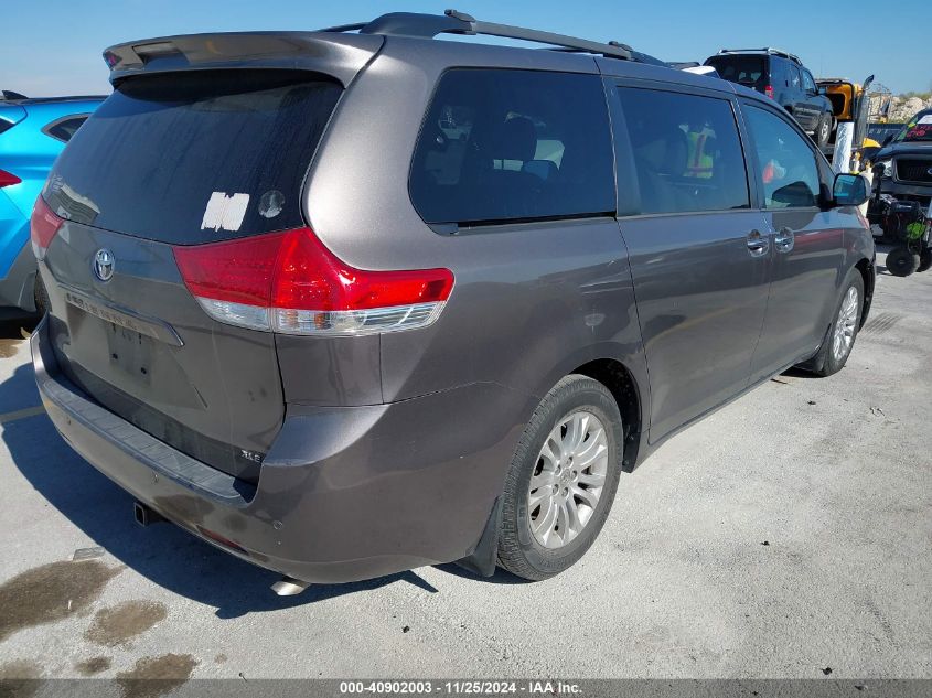 VIN 5TDYK3DC2DS404245 2013 TOYOTA SIENNA no.4