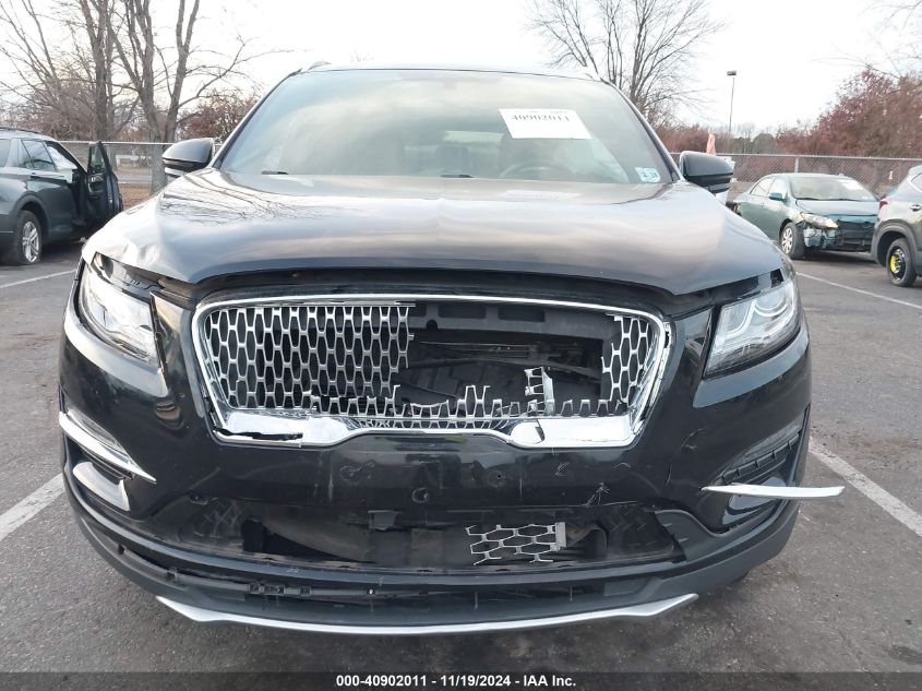 2019 Lincoln Mkc Select VIN: 5LMCJ2D98KUL25143 Lot: 40902011