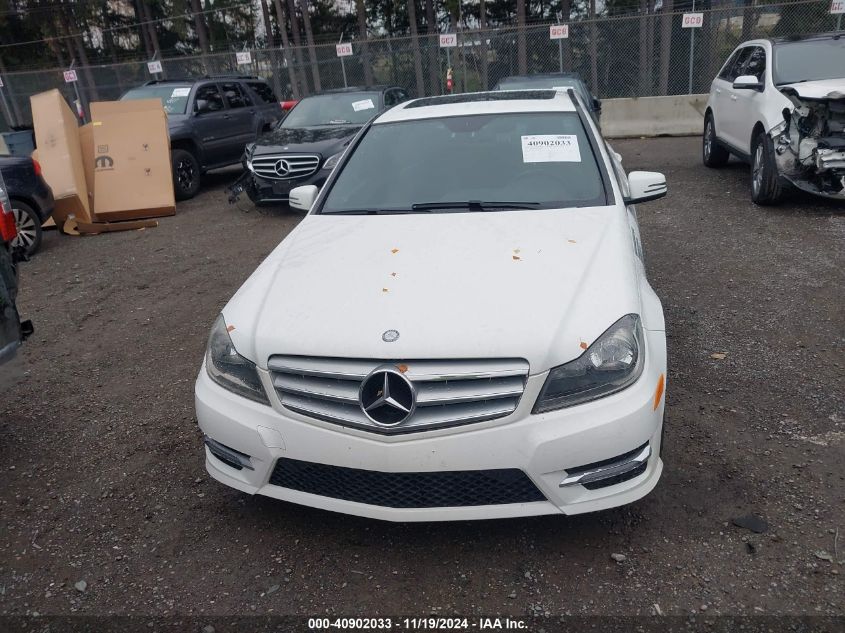 2013 Mercedes-Benz C 300 Luxury 4Matic/Sport 4Matic VIN: WDDGF8AB2DR280586 Lot: 40902033