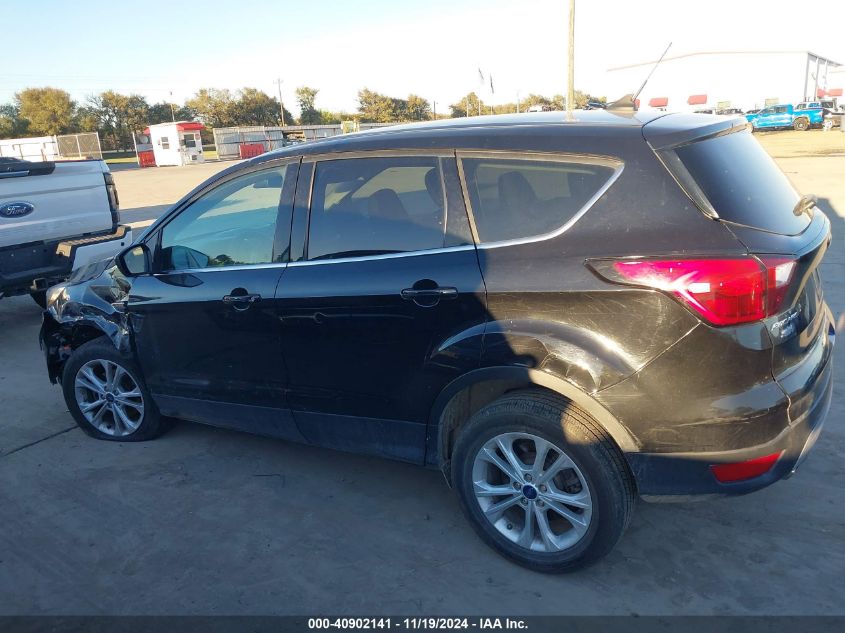 2019 Ford Escape Se VIN: 1FMCU0GD6KUC52417 Lot: 40902141