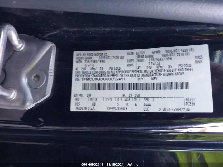 VIN 1FMCU0GD6KUC52417 2019 FORD ESCAPE SE