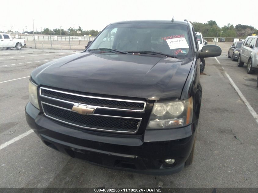 2008 Chevrolet Tahoe Lt VIN: 1GNFC13J28R140819 Lot: 40902255