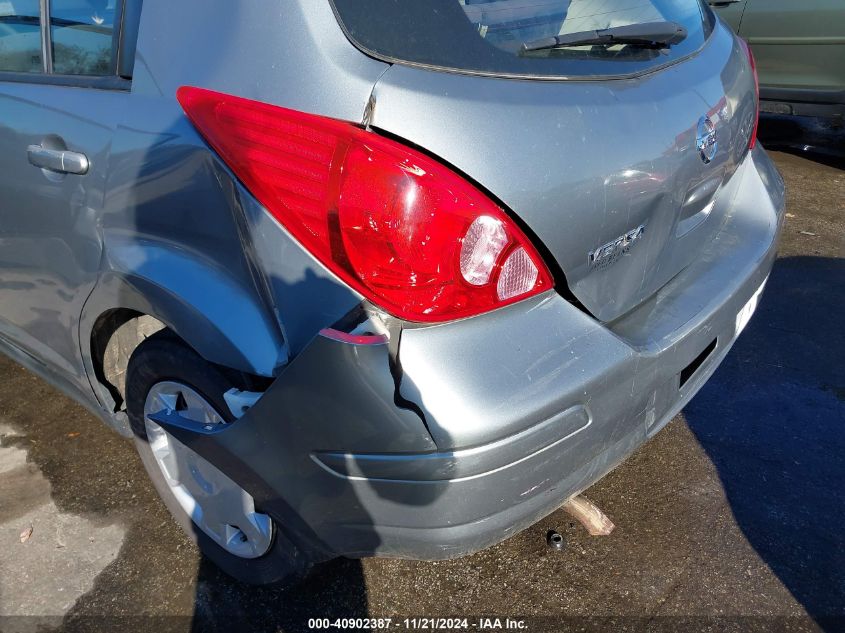 2009 Nissan Versa 1.8S VIN: 3N1BC13E19L460767 Lot: 40902387