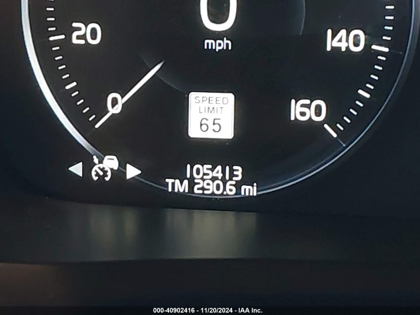 2018 VOLVO XC90 T5 MOMENTUM - YV4102CK9J1349129