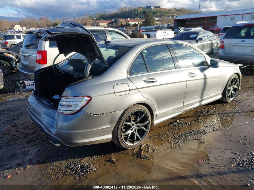 2013 Mercedes-Benz C 300 Luxury 4Matic/Sport 4Matic VIN: WDDGF8ABXDR282151 Lot: 40902417