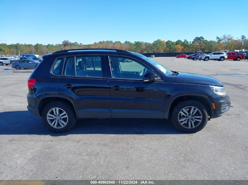 2016 Volkswagen Tiguan R-Line/S/Se/Sel VIN: WVGBV7AXXGW617942 Lot: 40902545